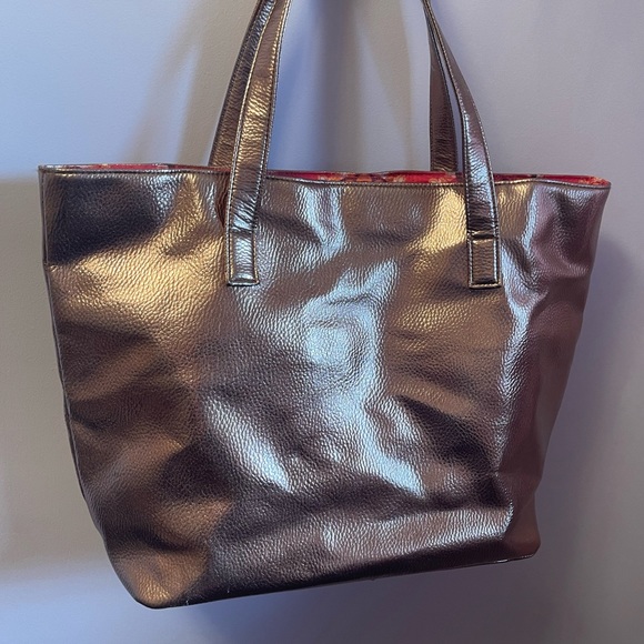 Bronze Tote Bag with Pink Tassle - Picture 4 of 7